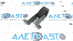 Bracket middle part of exhaust pipe right Porsche Macan 15-