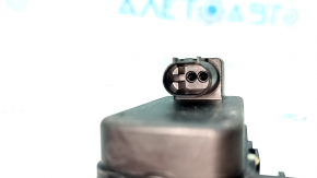 Heater valve Porsche Macan 15-