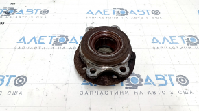 Rear left hub Audi A4 B8 08-16 AWD rusty