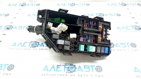 Honda Accord 18-22 underhood fuse box without cover and wiring