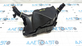 Honda Accord 18-22 underhood fuse box without cover and wiring