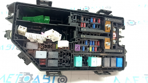 Honda Accord 18-22 underhood fuse box without cover and wiring