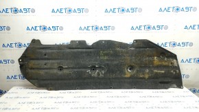 Right underbody protection Honda Insight 19-22 is worn, torn