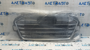 Radiator grill Audi Q5 80A 18-20 broken mount