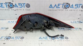 Outer wing light left Hyundai Elantra AD 19-20 halogen with overlay, scratches, no fragment, chips