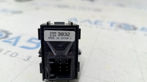 Cadillac CTS 14- Parking Brake Button P