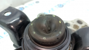 Right engine mount Lexus RX350 16-22 with bracket, cracked boot