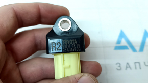 Airbag sensor rear left Toyota Sienna 21-25