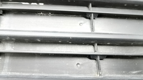 Lower grille of front bumper in assembly Toyota Sienna 21-25 for parking sensors and fog lights, with chrome moldings, XLE, sand