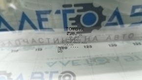 Glass of the rear left door Toyota Sienna 21-25