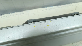 Right threshold Toyota Sienna 21-25 white, scratches