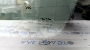 Window blind glass rear right Toyota Sienna 21-25 with chrome molding without curtain, tinted, scratch