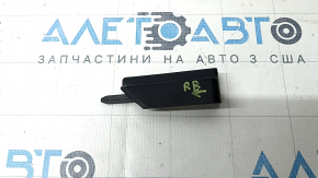 Cover runner hinge center rear right Toyota Sienna 21-25 rear