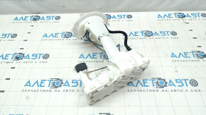 Fuel pump petrol pump Toyota Prius 50 19-22