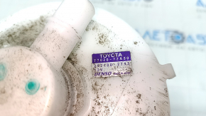 Fuel pump petrol pump Toyota Prius 50 19-22