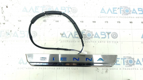 Door sill trim front left outer Toyota Sienna 21-25 chrome with backlight, scratches