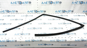 Front left glass seal Toyota Sienna 21-25