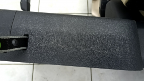 Rear row of seats 2nd row left Toyota Sienna 23-25 without Airbag, beige leather for 7 seats rusty at the bottom, dry cleaning, scratches on the lining