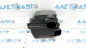 Air filter housing assembly Toyota Sienna 22-25