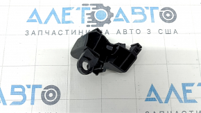 Rear bumper mount under the left light Toyota Sienna 21-25