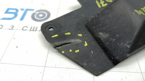 Rear left threshold mudguard Toyota Sienna 21-24 tear