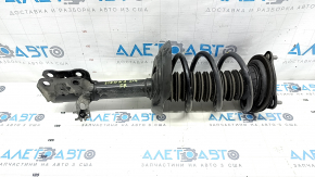 Shock absorber strut assembly front right Toyota Sienna 21-25