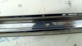 Upper rear left door molding Toyota Sienna 21-24 chrome, scratches