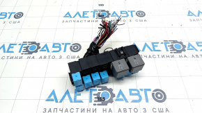 Toyota Sienna 21-24 large underhood relay block