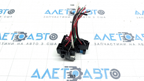 Toyota Sienna 21-24 small underhood relay block