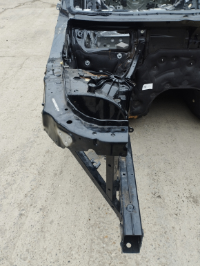 Front right quarter BMW X5 G05 19-23 on the body, black