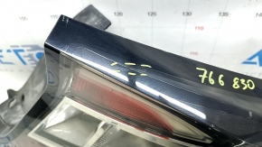 Right headlight Chevrolet Volt 16 - scratches, chip