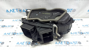 Rear heater assembly Toyota Sienna 21-25