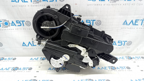 Rear heater assembly Toyota Sienna 21-25