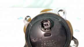 Rear left hub Toyota Sienna 21-25 FWD