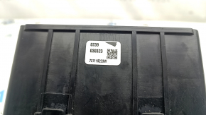 Toyota Sienna Trunk Fuse Box 21-25