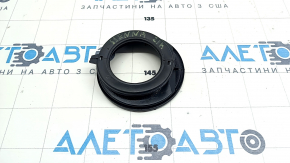 Fuel filler neck seal Toyota Sienna 21-24