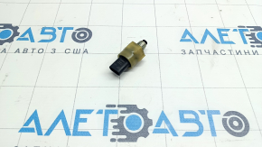 Volvo XC90 16-23 Engine Oil Pressure Sensor