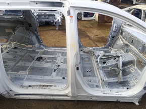 Body pillar central right Toyota Sienna 21-24