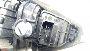 Light inside trunk lid right VW Passat b8 16-19 USA dark, scratches