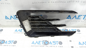 Front bumper grille side right VW Passat b8 16-19 USA R-Line, painted, scratches, sand