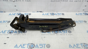 Jack Audi Q5 8R 09-17 rusty