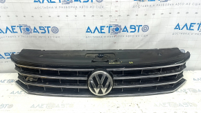 Radiator grill with badge VW Passat b8 16-19 USA R-Line, sand, melted 