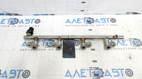 Mazda CX-9 16-21 fuel rail with sensor