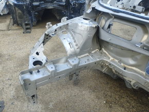 Front right quarter Chevrolet Volt 16- on the body, silver