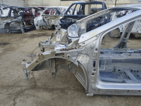 Quarter front left Chevrolet Volt 16- on the body, silver