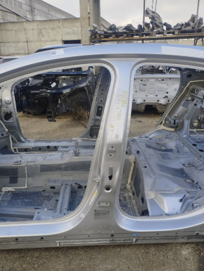 Body pillar central left Chevrolet Volt 16- on the body, bumps