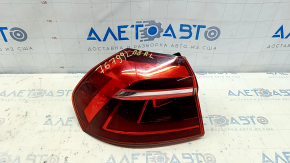 Light outer wing left VW Passat b8 16-19 USA halogen dark, scratches