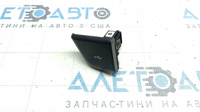 USB Hub Toyota Camry v70 21-24