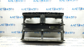 Radiator deflector BMW X1 F48 16-19 B46, cracks, seal dried out