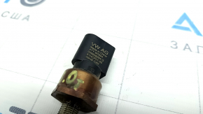 Fuel pressure sensor Audi Q5 80A 18-24 3.0T on the fuel pipe